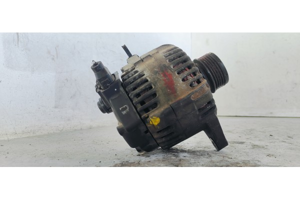 Recambio de alternador para hyundai i30 comfort referencia OEM IAM 373002A110  