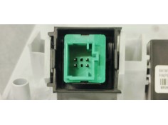 Recambio de luz interior para peugeot 3008 1.5hdi 130 fap referencia OEM IAM 9814584177  