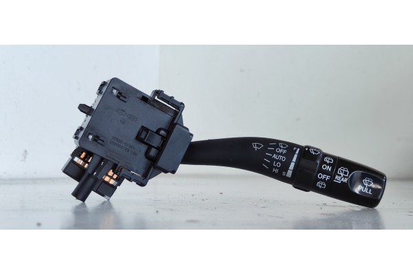 Recambio de mando limpia para hyundai santa fe (bm) 2.2 crdi style 4x4 referencia OEM IAM 202004725  