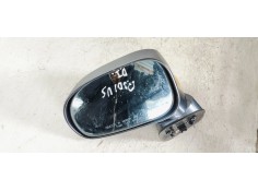Recambio de retrovisor izquierdo para ssangyong rodius 2.7 xdi 165 referencia OEM IAM E4012270  