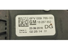 Recambio de pedal acelerador para opel insignia sports tourer 2.0 cdti referencia OEM IAM 13237352  