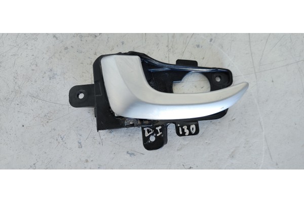 Recambio de maneta interior delantera izquierda para hyundai i30 (gd) style referencia OEM IAM   