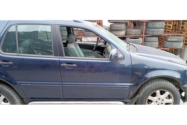 Recambio de puerta delantera derecha para mercedes-benz clase m (w163) 430 (163.172) referencia OEM IAM   