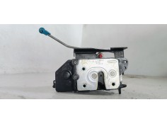 Recambio de cerradura puerta trasera derecha para ssangyong rodius 2.7 xdi 165 referencia OEM IAM   