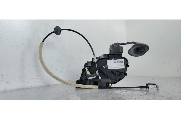 Recambio de cerradura puerta delantera izquierda para ford focus berlina (cap) sport referencia OEM IAM 3M5AR21813CK  