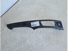 Recambio de warning para toyota yaris referencia OEM IAM 843320D010  