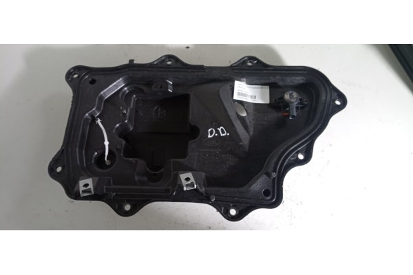 Recambio de moldura para jaguar f-pace 2.0 diesel cat referencia OEM IAM GX7321122AC  