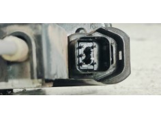 Recambio de cerradura puerta delantera derecha para ssangyong rodius 2.7 xdi 165 referencia OEM IAM   