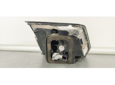 Recambio de piloto trasero derecho interior para peugeot 3008 1.5hdi 130 fap referencia OEM IAM 9810477780  