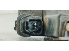 Recambio de cerradura puerta delantera izquierda para ssangyong rodius 2.7 xdi 165 referencia OEM IAM   