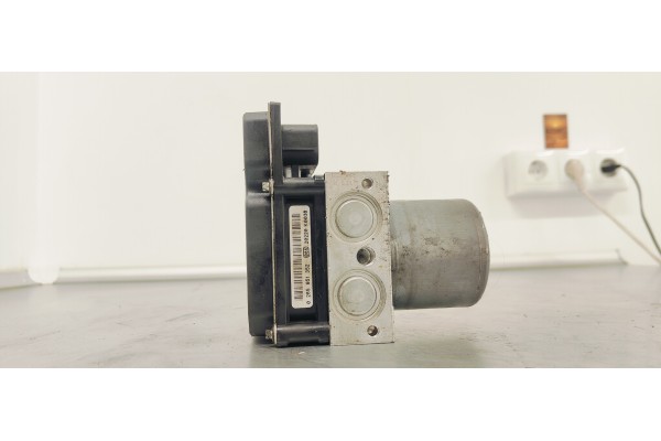 Recambio de abs para mercedes-benz clase b (w245) 180 cdi (245.207) referencia OEM IAM 0265230870  