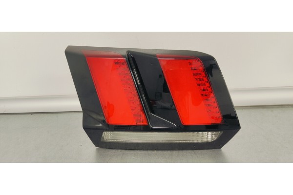 Recambio de piloto trasero izquierdo interior para peugeot 3008 1.5hdi 130 fap referencia OEM IAM 9810477880  