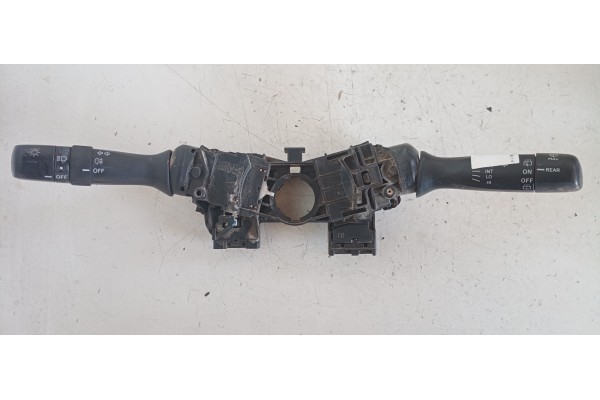 Recambio de mando multifuncion para toyota yaris (ksp9/scp9/nlp9) 1.4 turbodiesel cat referencia OEM IAM 17F144  