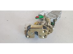 Recambio de cerradura puerta trasera derecha para nissan terrano/terrano.ii (r20) 2.4 cat referencia OEM IAM   