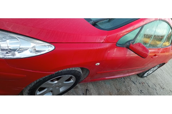 Recambio de aleta delantera izquierda para peugeot 307 cc (s2) básico referencia OEM IAM   
