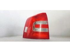 Recambio de piloto trasero izquierdo para skoda octavia combi (1z5) 2.0 tdi 140 referencia OEM IAM   