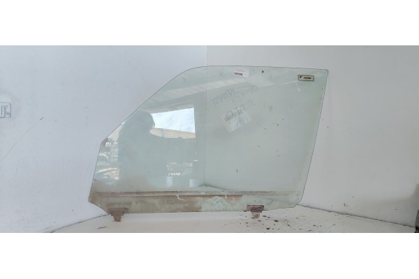 Recambio de luna delantera izquierda para toyota land cruiser (j9) 3.0 turbodiesel referencia OEM IAM   