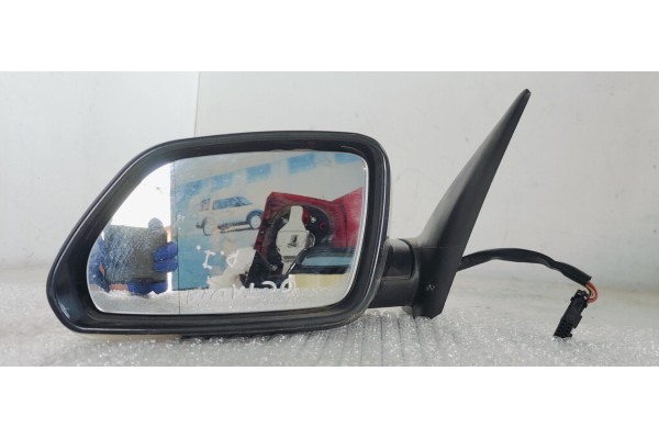Recambio de retrovisor izquierdo para skoda octavia combi (1z5) 2.0 tdi 140 referencia OEM IAM   