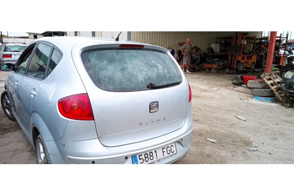 Recambio de porton trasero para seat altea (5p1) sport-up referencia OEM IAM   