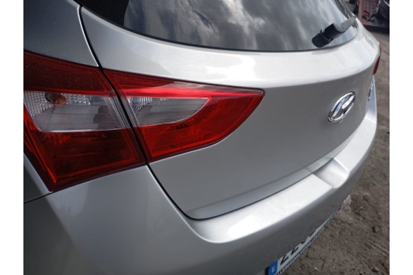 Recambio de piloto trasero izquierdo interior para hyundai i30 (gd) style referencia OEM IAM   