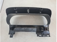 Recambio de moldura para nissan navara pick-up (d40m) 2.5 dci cat referencia OEM IAM 682404KJ5A  