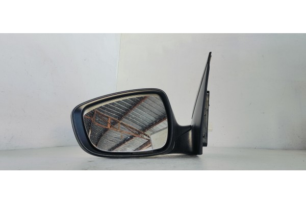 Recambio de retrovisor izquierdo para hyundai i30 (gd) style referencia OEM IAM   