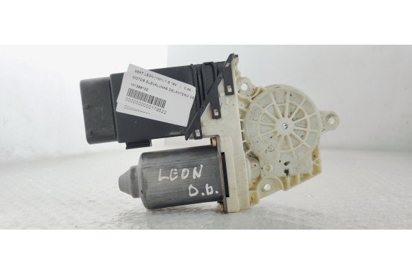 Recambio de motor elevalunas delantero derecho para seat leon (1m1) 1.6 16v referencia OEM IAM 101386102  
