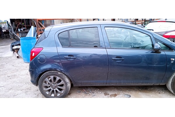 Recambio de puerta trasera derecha para opel corsa d cosmo referencia OEM IAM   