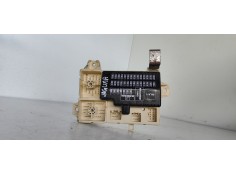 Recambio de caja reles / fusibles para jaguar s-type 2.7 v6 diesel cat referencia OEM IAM 6R8T14A067AA  