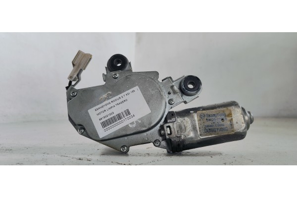 Recambio de motor limpia trasero para ssangyong rodius 2.7 xdi 165 referencia OEM IAM 8615021003  