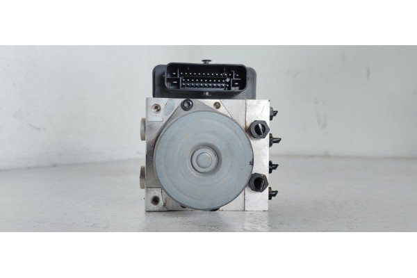 Recambio de abs para hyundai i30 (gd) style referencia OEM IAM 58900A6230  
