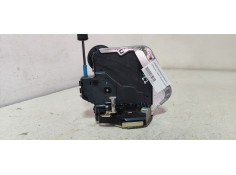 Recambio de cerradura puerta trasera izquierda para lexus rx 300(mcu35) 3.0 v6 cat referencia OEM IAM   