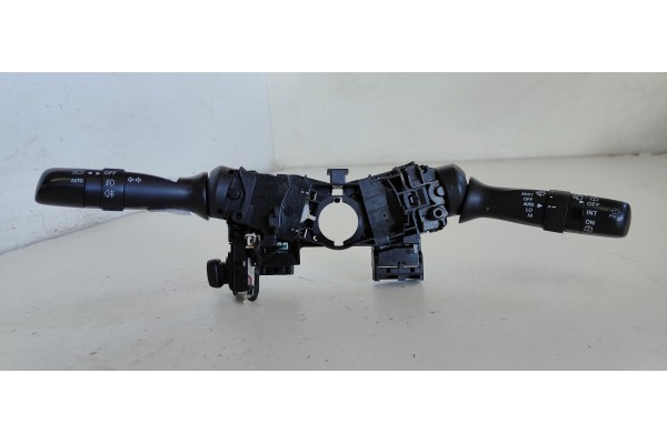 Recambio de mando multifuncion para lexus rx 300(mcu35) 3.0 v6 cat referencia OEM IAM 173832  