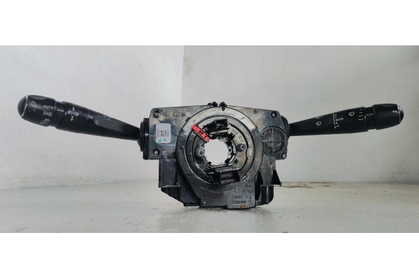 Recambio de mando multifuncion para citroen c4 berlina 1.5 hdi 130 fap referencia OEM IAM 98313066ZD  