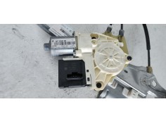 Recambio de elevalunas trasero derecho para renault megane iii berlina 5 p dynamique referencia OEM IAM 827306548R  