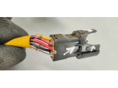 Recambio de cerradura puerta trasera izquierda para kia sorento 2.5 crdi ex referencia OEM IAM   