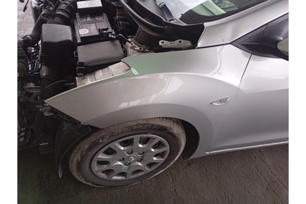 Recambio de aleta delantera izquierda para hyundai i30 (gd) klass bluedrive referencia OEM IAM   