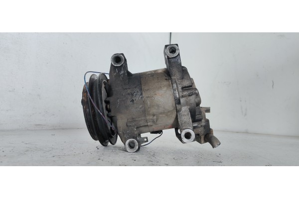 Recambio de compresor aire acondicionado para nissan almera (n16/e) acenta referencia OEM IAM 92600BN301  