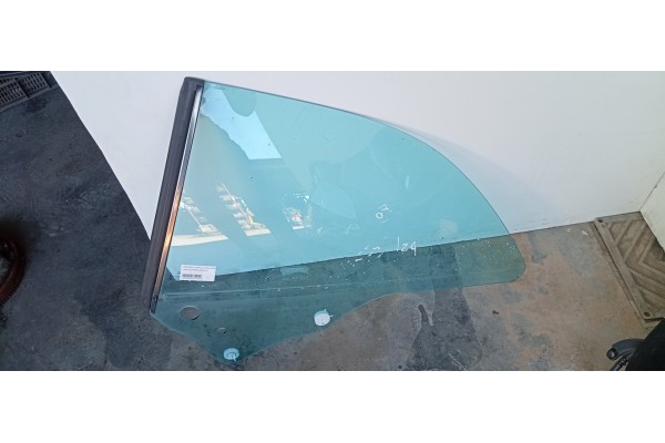 Recambio de luna delantera izquierda para mercedes-benz clase clk (w209) cabrio 240 (209.461) referencia OEM IAM   