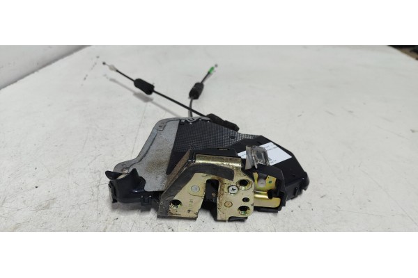 Recambio de cerradura puerta delantera derecha para lexus rx 300(mcu35) 3.0 v6 cat referencia OEM IAM   