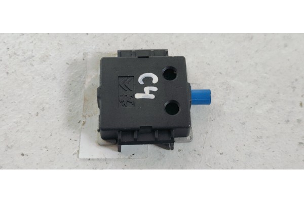 Recambio de modulo electronico para citroen c4 berlina 1.5 hdi 130 fap referencia OEM IAM 9840652280  