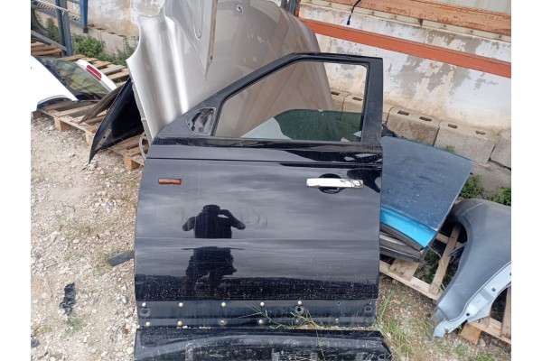 Recambio de puerta delantera izquierda para land rover range rover sport v6 td s referencia OEM IAM   