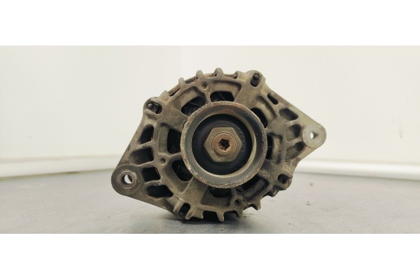 Recambio de alternador para hyundai getz (tb) 1.1 básico referencia OEM IAM 3730002551  