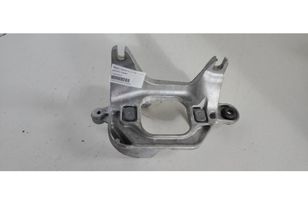 Recambio de soporte cambio para renault scenic iv 1.3 tce referencia OEM IAM 112221641R  