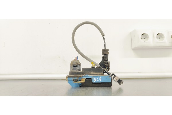 Recambio de cerradura puerta delantera derecha para volvo xc90 2.4 d5 163 4x4 referencia OEM IAM   