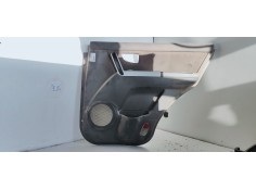 Recambio de guarnecido puerta trasera derecha para kia sorento 2.5 crdi cat referencia OEM IAM 833603E000  