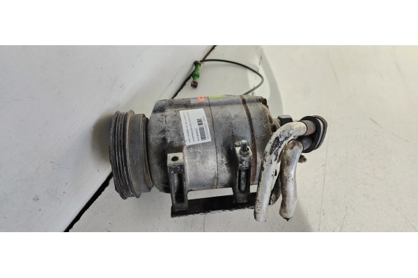 Recambio de compresor aire acondicionado para audi a4 berlina (b5) 1.8 20v turbo referencia OEM IAM 8D0260805D  