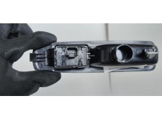 Recambio de mando elevalunas trasero derecho para renault megane iii berlina 5 p dynamique referencia OEM IAM   