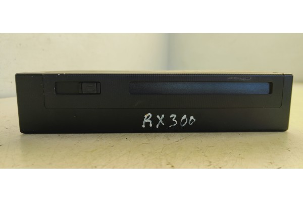 Recambio de sistema navegacion gps para lexus rx 300(mcu35) 3.0 v6 cat referencia OEM IAM 8684113020  