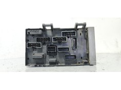 Recambio de caja reles / fusibles para chrysler voyager (rg) 2.8 crd lx grand voyager referencia OEM IAM 05144579ABA  